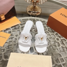 Louis Vuitton Slippers